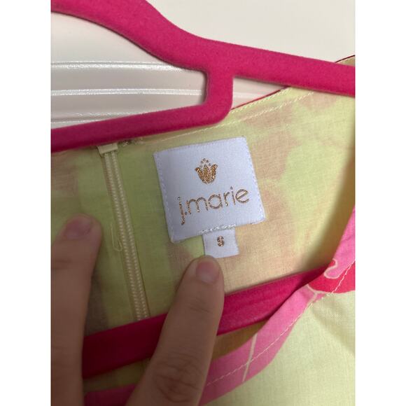 J Marie The Alara Puff Sleeve Ruched
Dress women’s small - Picture 3 of 4